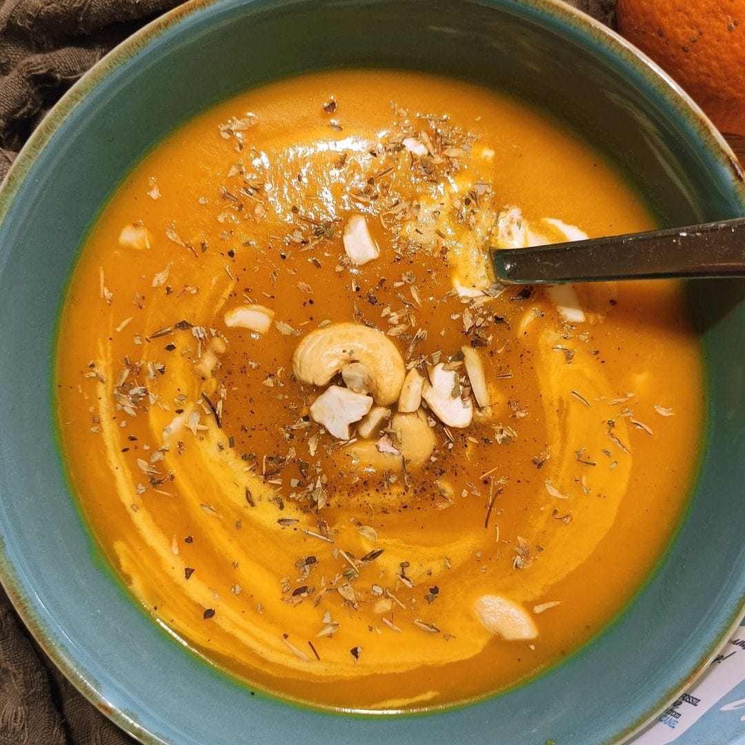 VEGAN ΣΟΥΠΑ ΚΟΛΟΚΥΘΑΣ